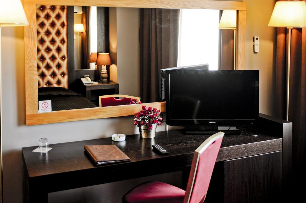 Hotel Doro City Tirana Zimmer foto